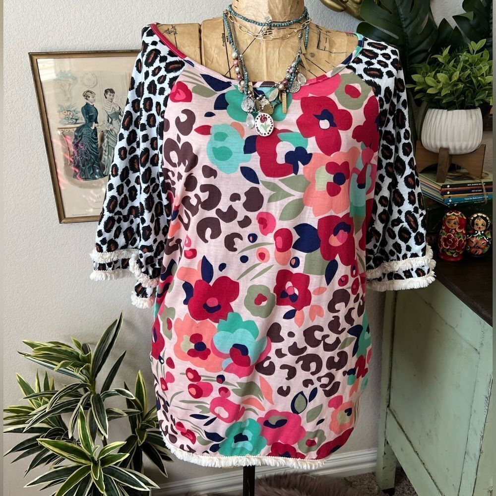 Misslook Colorful Floral Pink Teal Leopard Print Fringe Ruched Side Tunic Blouse